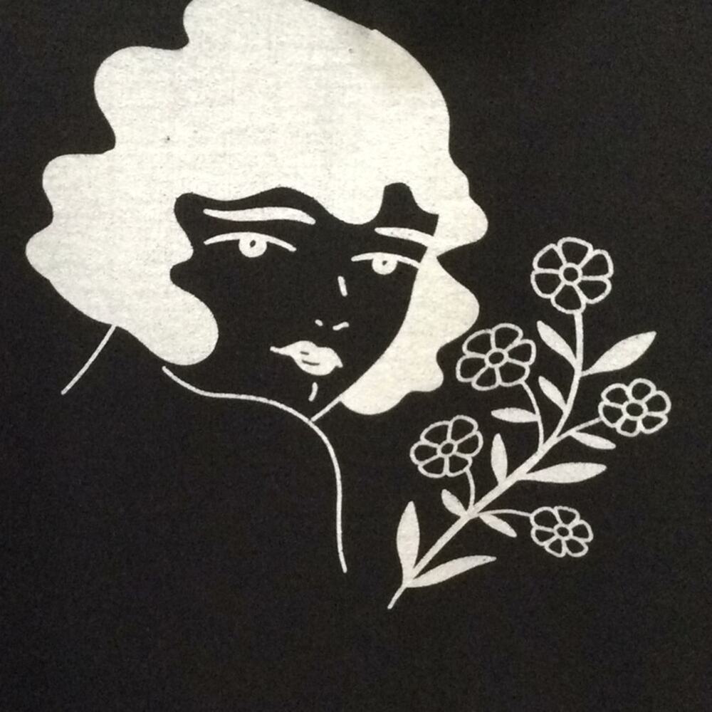 THREADLESS HOODED SWEATSHIRT Fabric-50% Cotton, 50%Polyester Size-Large
